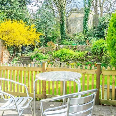 The Cottage By The Walls York Exterior foto